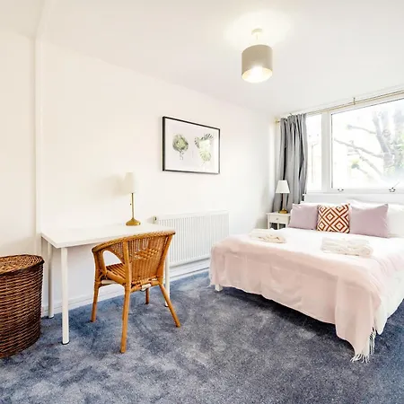 Nice 3 Bed Flat Near Paddington